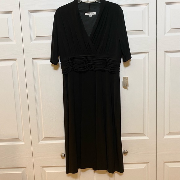🆕EVAN-PICONE BLACK DRESS SIZE 16. YOU WILL LOVE. CUTE & COMFORTABLE.BRAND NEW. - Picture 5 of 8